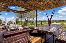 N'Wambu Safari Lodge in Mjejane Game Reserve For Sale in Hectorspruit South Africa