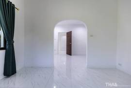 Luxury 3 bed Villa For Rent / Sale in Pattaya Thailand 1150 Euro Per Month Luxury 3 bed Villa For Rent / Sale in Pattaya Thailand 1150 Euro Per Month