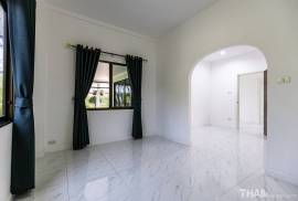 Luxury 3 bed Villa For Rent / Sale in Pattaya Thailand 1150 Euro Per Month Luxury 3 bed Villa For Rent / Sale in Pattaya Thailand 1150 Euro Per Month