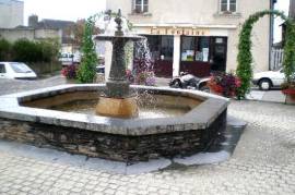 La Fontaine bar For Sale in Pouance France