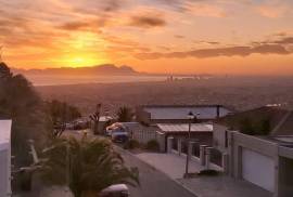 Luxury 3 Bed Villa For Sale In Gordons Bay Cape Town South Africa