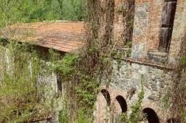 Mill For Renovation For Sale in Castelnuovo di Garfagnana Lucca Italy