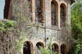 Mill For Renovation For Sale in Castelnuovo di Garfagnana Lucca Italy