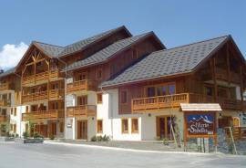 Luxury 3 Bed Ski Apartment For sale in La Toussuire France Luxury 3 Bed Ski Apartment For sale in La Toussuire France