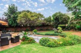 Luxury 4 Bed House For Sale in Roodepoort Johannesburg South Africa Luxury 4 Bed House For Sale in Roodepoort Johannesburg South Africa