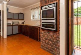 Luxury 4 Bed House For Sale in Roodepoort Johannesburg South Africa Luxury 4 Bed House For Sale in Roodepoort Johannesburg South Africa