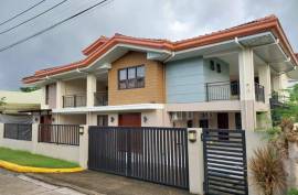 Luxury 6 Bed Villa For Sale in White Sands Resort Maribago Lapu Lapu Philippines