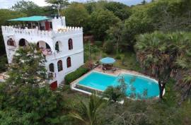 Luxury Villa on one acre forest land for Sale in Mombasa Kenya