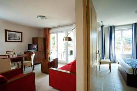 Luxury 2 Bed Apartment For Sale in Mandelieu Riviera Resort French Riveria Luxury 2 Bed Apartment For Sale in Mandelieu Riviera Resort French Riveria
