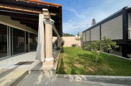 Excellent 6 beds 2 Houses & Apartment For Sale in LA FLORESTA AJIJIC Mexico
