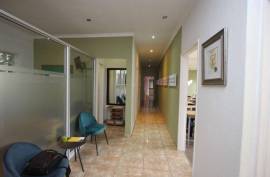 Commercial Office Unit For Sale in Johannesburg South Africa