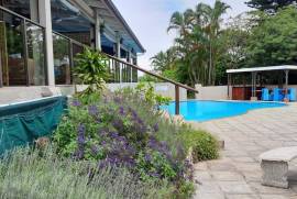 Luxury 14 bed Cabanas Property For Sale In Port Edward South Africa