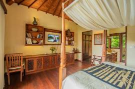 Luxury 7 bed Villa Complex For Sale in Bali Indonesia