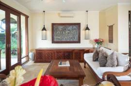 Luxury 7 bed Villa Complex For Sale in Bali Indonesia