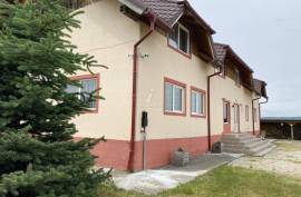 Luxury 10 Bed Villa For Sale in Rasnov Romania
