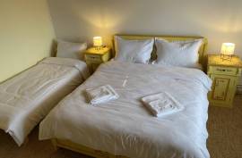 Luxury 10 Bed Villa For Sale in Rasnov Romania Luxury 10 Bed Villa For Sale in Rasnov Romania