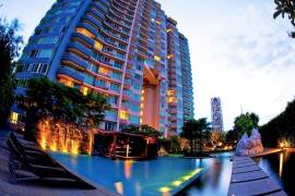 Luxury 3 Bed Condo For sale in Watermark Chaophraya River Bangkok Thailand