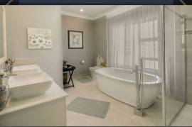 Stunning 5 Bed Villa for Sale in Plettenberg Bay South Africa Stunning 5 Bed Villa for Sale in Plettenberg Bay South Africa