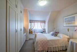 Stunning 4 Bed Villa For Sale in Port Elizabeth South Africa