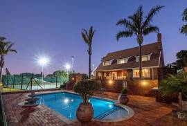 Stunning 4 Bed Villa For Sale in Port Elizabeth South Africa