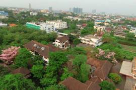 3 Houses For Sale in 9 Acres of Land Bangkok Thailand