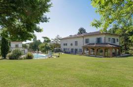 Superb Eleven Bedroom Manor House Le Phenix Rabastens France Superb Eleven Bedroom Manor House Le Phenix Rabastens France