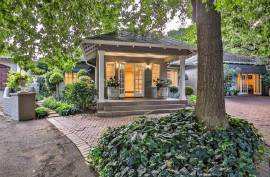 Luxury 4 Bed Villa Set IN 5 Acres For Sale in Bryanston Sandton JOHANNESBURG South Africa