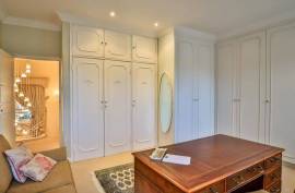 Luxury 4 Bed Villa Set IN 5 Acres For Sale in Bryanston Sandton JOHANNESBURG South Africa