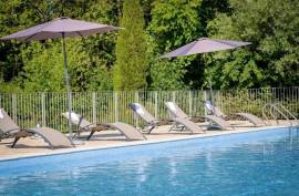 Stunning 3 Bedroom Leaseback Apartment For Sale In Chateau De Jouarres Azille Languedoc-Roussillion France Stunning 3 Bedroom Leaseback Apartment For Sale In Chateau De Jouarres Azille Languedoc-Roussillion France