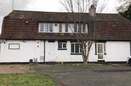 Excellent Victorian Design Pavilion / Accommodations sitting on large 8.75 Acres of lush Playing Fields For Sale in London