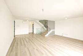 Semi-detached house 3 Bedrooms - Nova - Pico dos Barcelos Semi-detached house 3 Bedrooms - Nova - Pico dos Barcelos