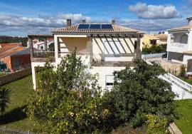 3 Bedroom Detached House with Garden, Terrace and Garage in Portimão – Occupied Property