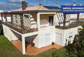 3 Bedroom Detached House with Garden, Terrace and Garage in Portimão – Occupied Property