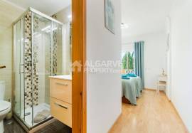 Fabulous 2 bedroom apartment inside the Golf Course in Vilamoura, Algarve