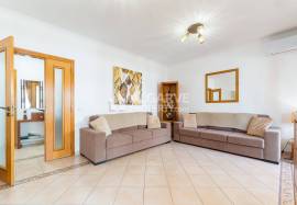 Fabulous 2 bedroom apartment inside the Golf Course in Vilamoura, Algarve