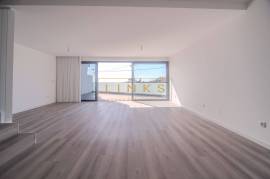 3 bedroom villa with views in Funchal 3 bedroom villa with views in Funchal