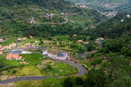 2 bedroom villa for reconstruction - São Vicente