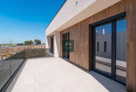 New 4-bedroom villa with swimming pool in Quinta dos Farias – Pinhal Novo New 4-bedroom villa with swimming pool in Quinta dos Farias – Pinhal Novo