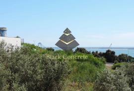 Fully Renovated T2 in Setubal Fully Renovated T2 in Setubal