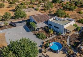 Tavira – Peacefull renovated 3-bedroom Algarve quinta with pool