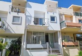 Carvoeiro - Charming 2-bedroom townhouse within walking distance of Carvoeiro
