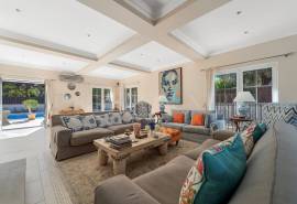 Varandas do Lago - 7-Bedroom villa with pool and sea views