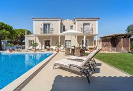 Varandas do Lago - 7-Bedroom villa with pool and sea views