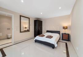 Varandas do Lago - 7-Bedroom villa with pool and sea views