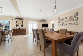 Varandas do Lago - 7-Bedroom villa with pool and sea views