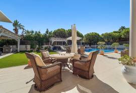 Varandas do Lago - 7-Bedroom villa with pool and sea views