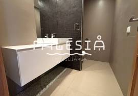 LONG-TERM RENTAL (minimum 1 year, available from October 1st) LONG-TERM RENTAL (minimum 1 year, available from October 1st)