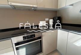 LONG-TERM RENTAL (minimum 1 year, available from October 1st) LONG-TERM RENTAL (minimum 1 year, available from October 1st)