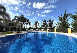 LONG-TERM RENTAL (minimum 1 year, available from October 1st) LONG-TERM RENTAL (minimum 1 year, available from October 1st)