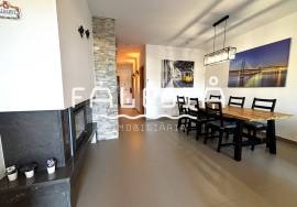 LONG-TERM RENTAL (minimum 1 year, available from October 1st) LONG-TERM RENTAL (minimum 1 year, available from October 1st)